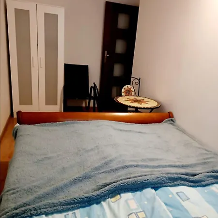 Appartement Z Ogrodkiem Czapli Warschau